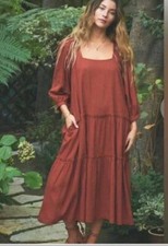The Odells NWT Lyla Dress in Chai XS Tiered Skirt Square Neckline 3/4 Sleeve