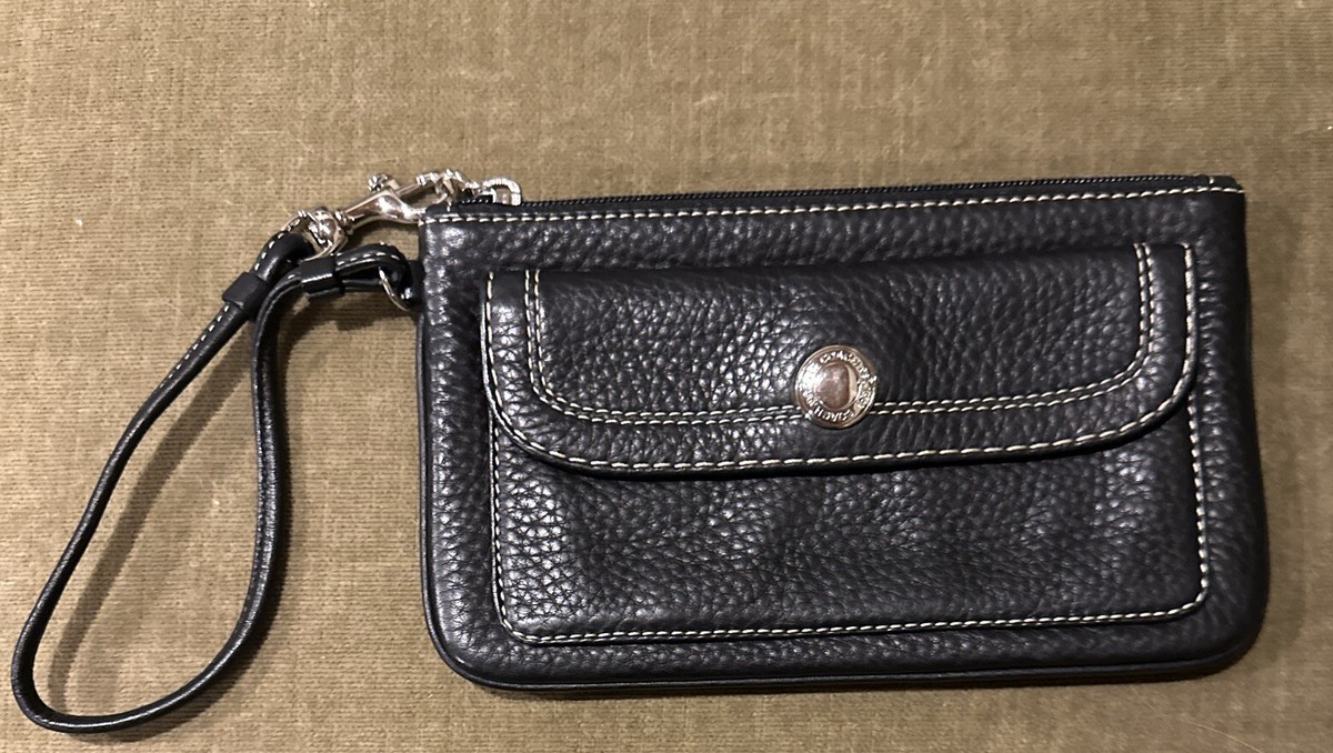 hide Coach Clutch Wingslet Black Bag Zippered /Snap Closure