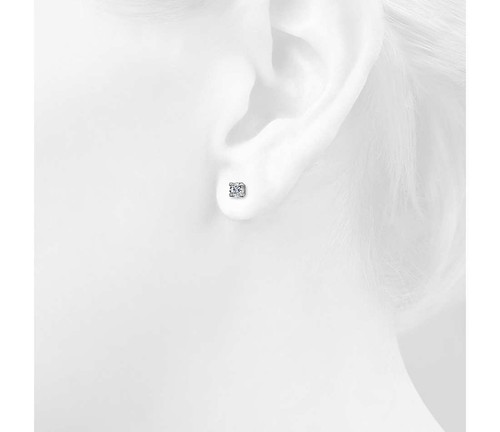 18Carat White Gold Diamond Solitaire Ear Studs 4-Claw 0.15 carats GVS - Picture 3 of 4