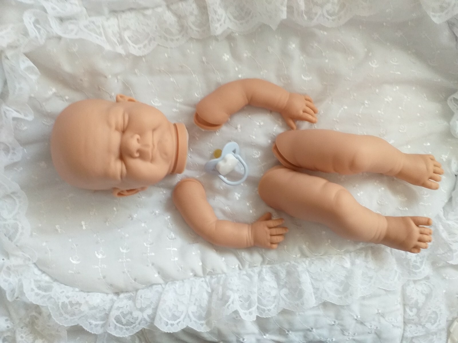SOFT LIFELIKE  DOLL KIT ""NEW SCULPT LUCY"" FULL LIMB  BLUE DUMMY.