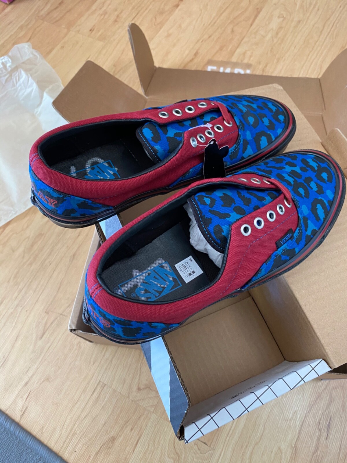Vans Vault x Stray Rats Old Era LX Sneakers Rio Red Snorkel Blue Size 10 VN0A4BVAK051-image