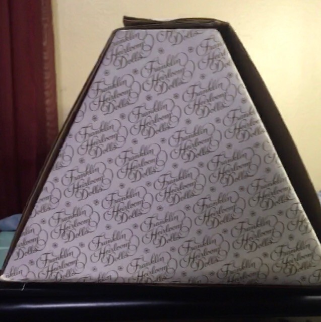 FRANKLIN HEIRLOOM DOLL VICTORIAN BRIDE 22" TALL Bouquet & Brush 1985