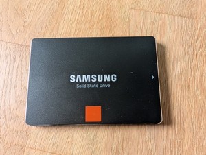 Samsung SSD 840 Pro 128GB 2,5" SATA III 6G 256MB MZ-7PD128 SolidStateDisk
