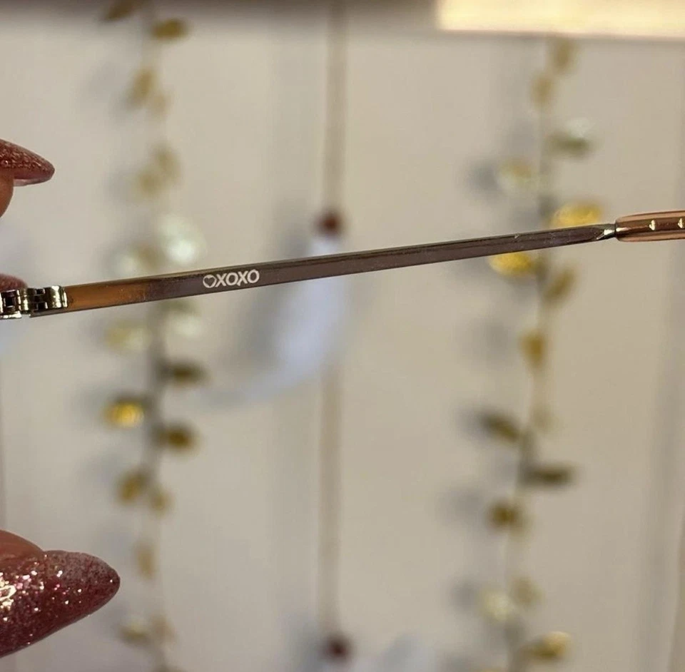 Rare Vintage Y2K Faded Pink Sunglasses W/Rhinestones, XOXO, 100% UV Protection - Image 3 of 4