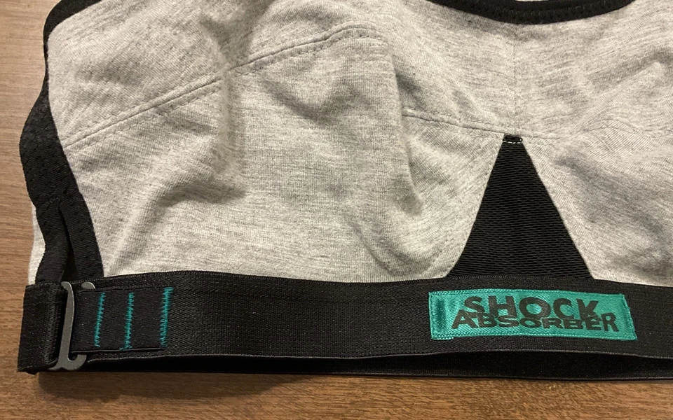 Sujetador deportivo Coolmax gris con espalda cruzada sin cables con amortiguador talla 34B nuevo con etiquetas Foto 2 de 4