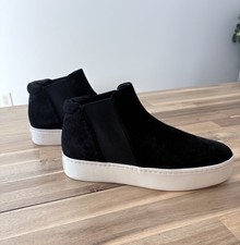 VINCE Warren Chelsea Slip-on Platform Suede B...