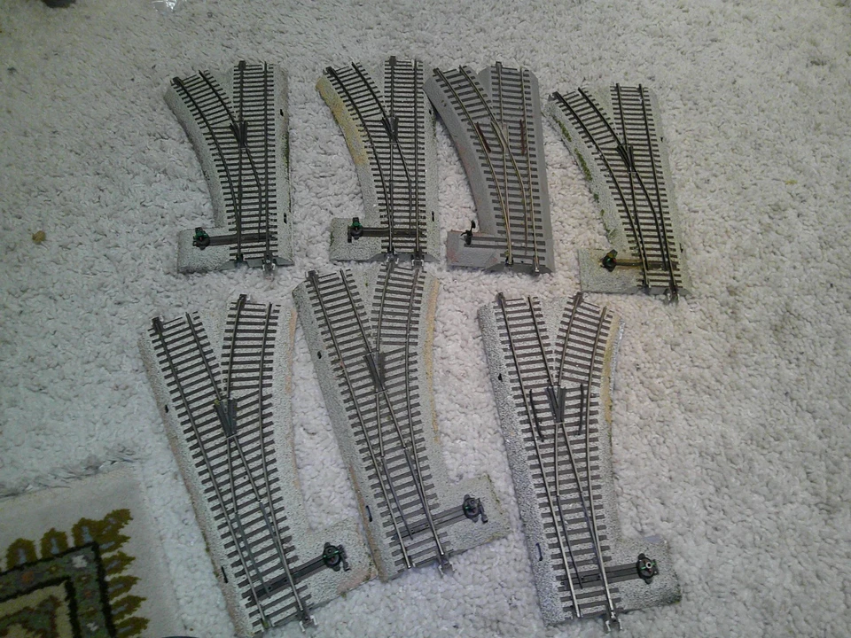 S GUAGE AMERICAN FLYER/S-HELPER SERVICE GROUP OF USED TRACK CODE 155 - Image 2 of 3