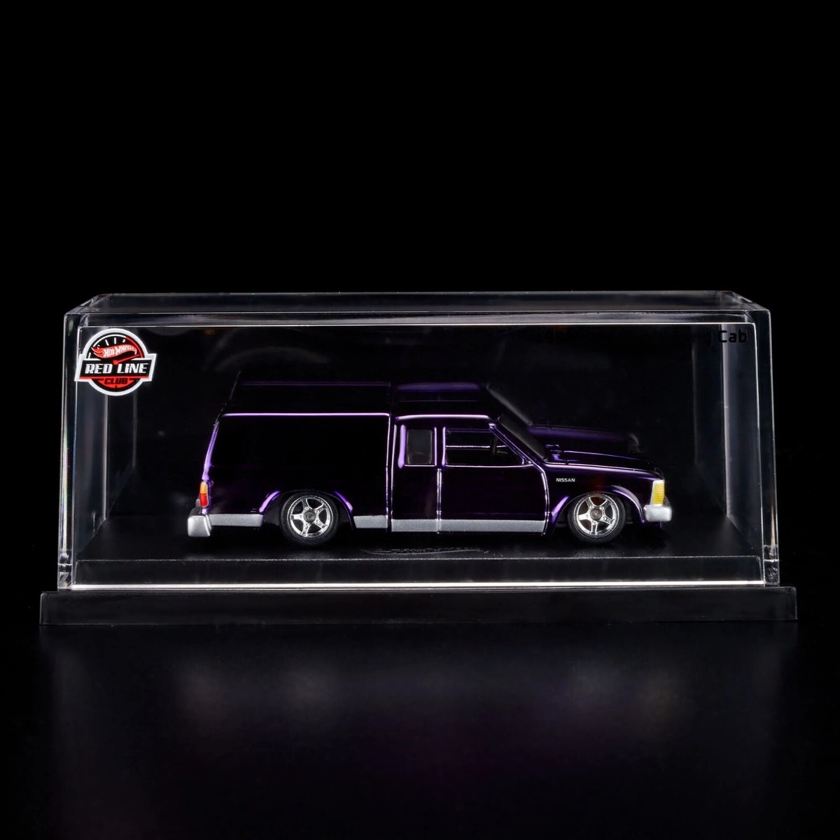 Hotwheels RLC限定 1986 Nissan 720 King Cab 1986 Nissan 720 King Cab Lowrider Hot Wheels RLC Review and