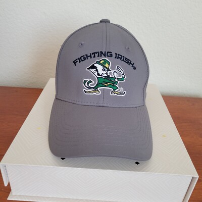 Under Armour Notre Dame Fighting Irish Fitted Baseball Cap Size