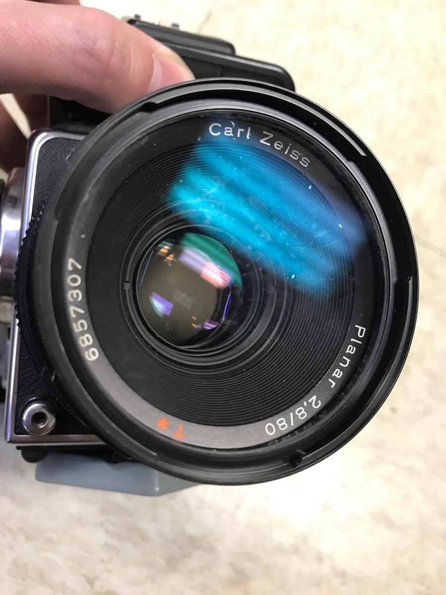 HASSELBLAD 501CM CAMERA 80MM CF F/2.8 T* A12 Original NICE Vintage