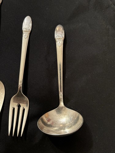 1937 First Love By 1847 Rogers Bros 3 Pc Set / 9” Cold Meat Fork W/ Design - Picture 3 of 13