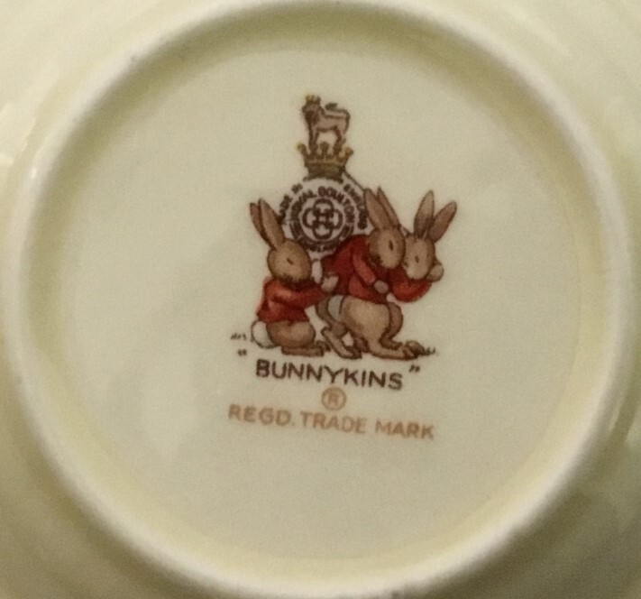Royal Doulton Bunnykins Beaker Cover 'Raising Hat' eBay