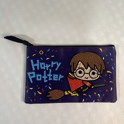 Harry Potter Makeup Pouch or Pencil Bag Wallet Zipper Beaded Quidditch Wizard