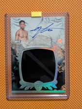 2025 Topps Royalty UFC- Hyunsung Park Rookie Jumbo Relic Autograph /99 RC RRA-HP
