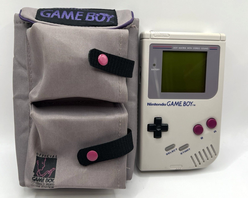 1989 Nintendo Game Boy Handheld System - Tested Working, NO GAMES WITH IT,