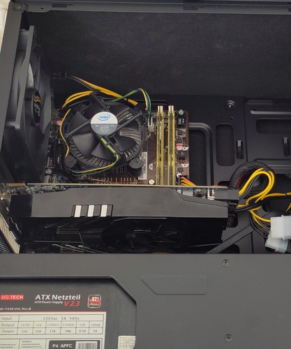 The Black Beauty - Windows XP Retro Gaming PC inkl. Betriebssystem - Afbeelding 6 van 21
