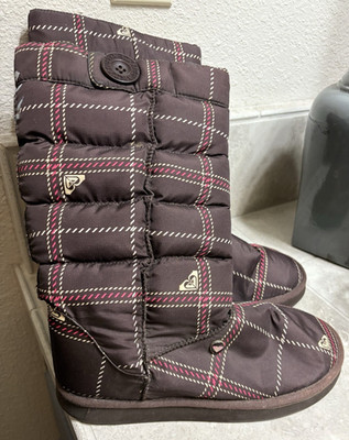 Roxy Women s Quilted Puffer Brown Plaid Pink Boots 9
