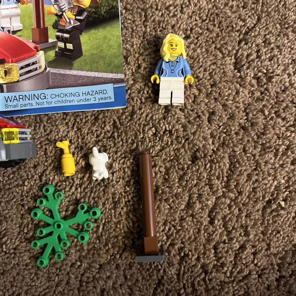 60001 LEGO City Fire Chief Car (80 piezas e instrucciones, minifiguras) Foto 4 de 4