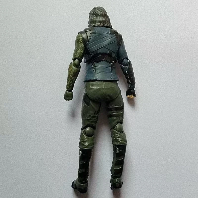 Figura Posable SHF-Style Avengers 4 Endgame Bucky Barnes Winter Soldier 7" | Foto 4 de 4