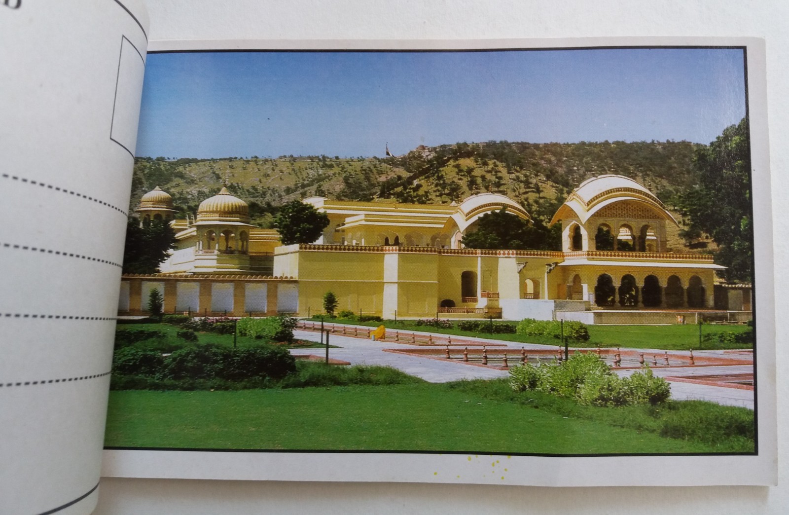 LOT OF 19 POSTCARD ALBUM INDIA VINTAGE JAIPUR & AMRE 1980s
