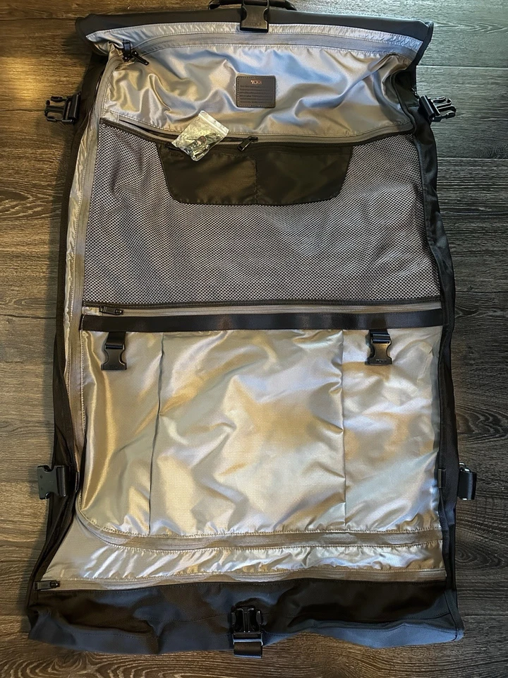 Tumi 22” Garment Carry On Travel Bag Alpha Classic NWOT Ballistic Nylon Luggage - Image 4 of 4