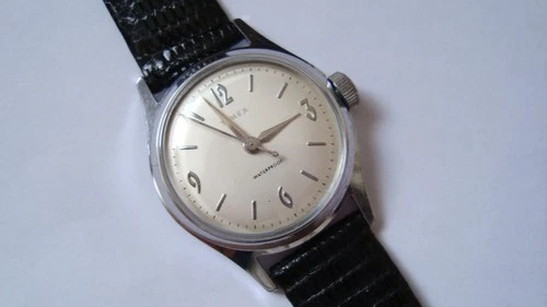 VINTAGE EARLY WIND UP TIMEX ,  RUN  GREAT