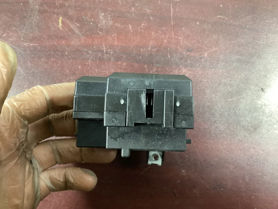 Interruptor de arranque de encendido AUDI A4 2009-2016 8K0 909 131 OEM. Foto 4 de 4