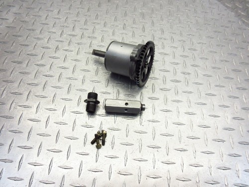 2007 07-09 MV Agusta F4 1000R Oil Pump Cooling Gear Engine Motor - Picture 8 of 12