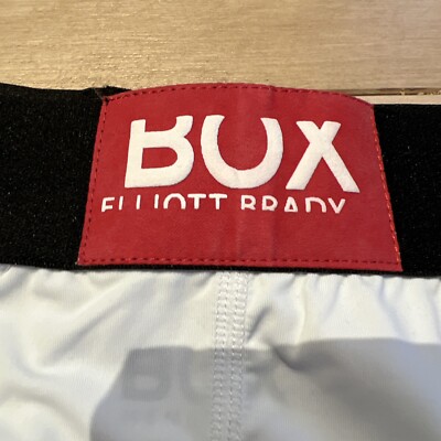 BOX MENSWEAR BOX X ELLIOTT MID RISE BOXER TRUNKS WHITE SILKY FEEL Medium