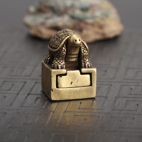 Chinese old Antique Collectible Bronze Recruit money turtle seal statue - Picture 5 of 5