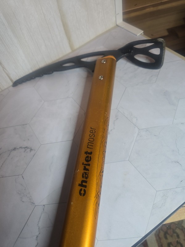 Chariet Mose Ice Climbing Axe