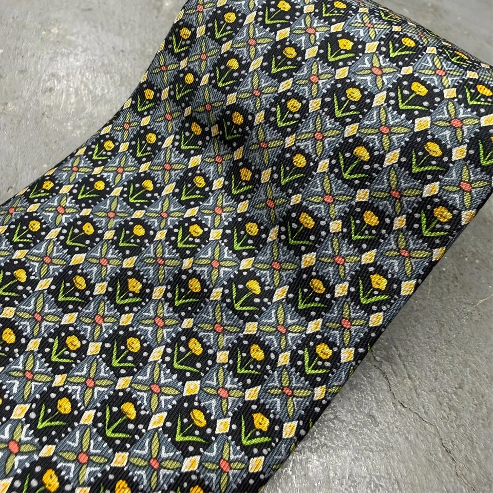 Corbata Hermes patrón girasol 100% seda hecha en Francia satinado 4" Foto 2 de 4