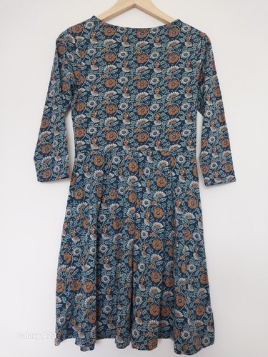 Seasalt Bio Baumwolle blau Blumen Stretch Fit und Flared A Linie Kleid Gr. 10 - Bild 3 von 5