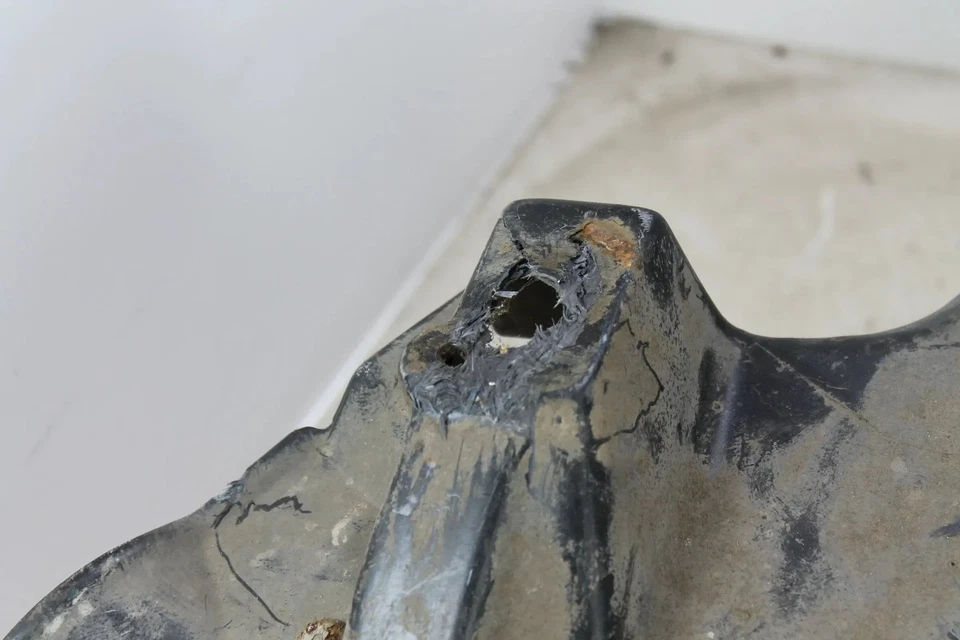 Placa de protección para VW T4 protección térmica placa térmica sistema de escape cat 701253233O original Foto 3 de 4