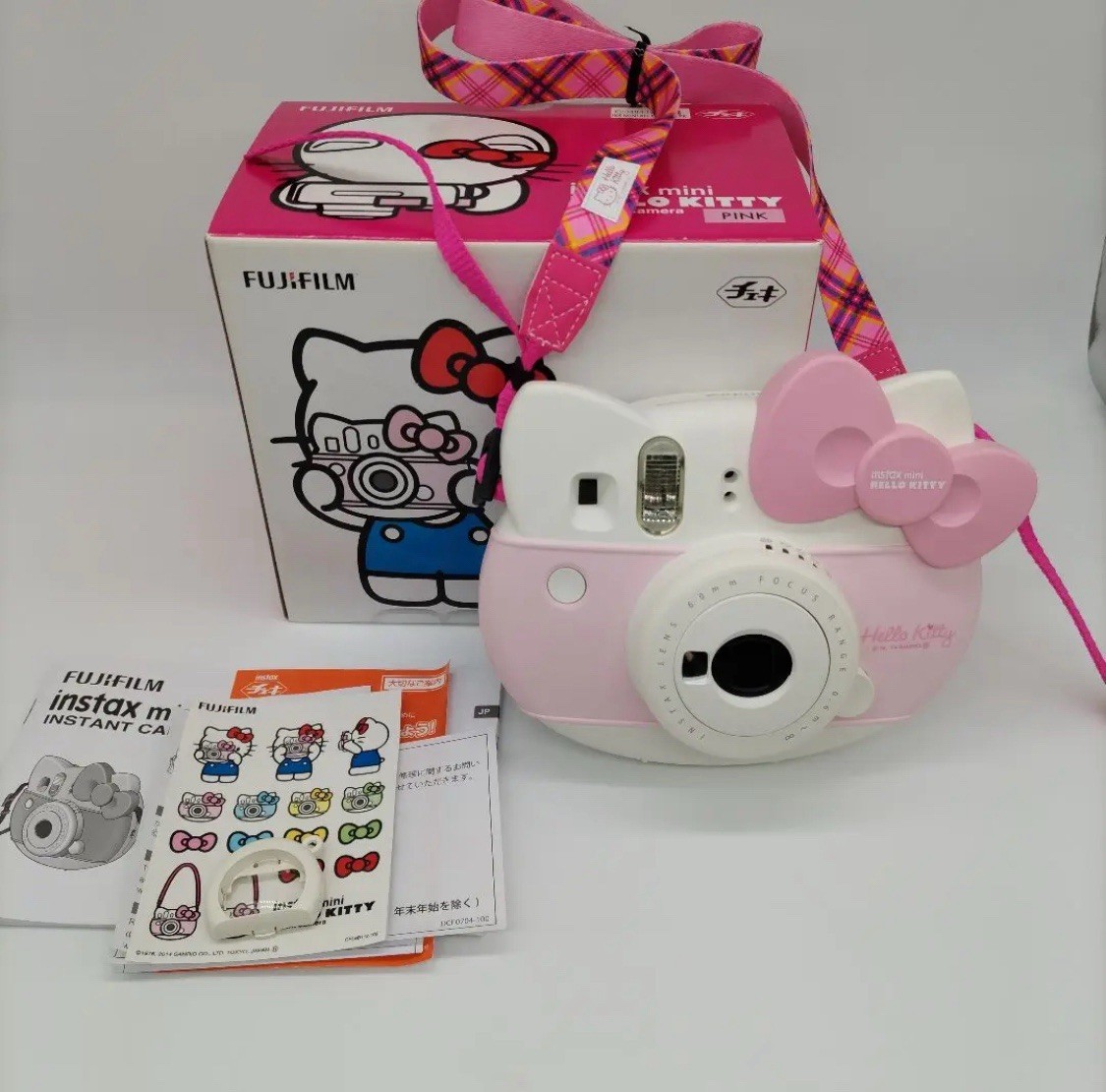 Sanrio Hello kitty Fujifilm Instax Mini 10 Instant Film