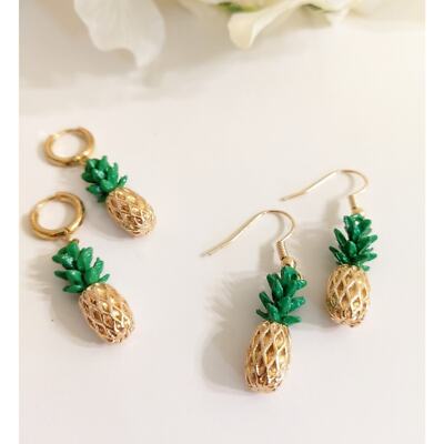 1 pair of pineapple 3d Earrings CHOICE hook or loop