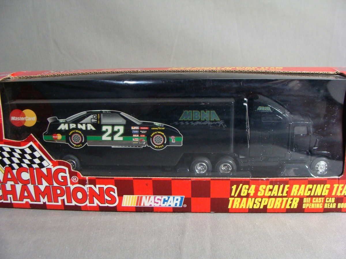 7799出品 6/10 NASCAR ミニカー4台セット 7799出品 6/10 NASCAR ミニカー4台セット MOC 4 Car Collectors