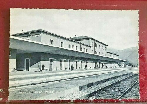 isernia stazione ferroviaria formato grande anni '50 - Foto 1 di 1