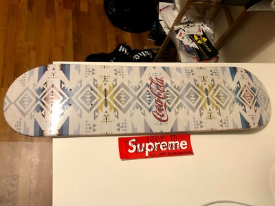 新品 KITH x Coca Cola x Pendleton スケートボード Kith x Coca Cola x Pendleton White Sand Logo Skateboard Deck