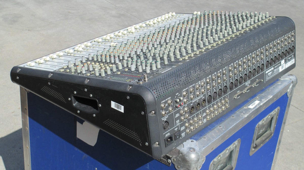 Mackie Onyx 24.4 Live Sound Mixer 24-channel Mixing Console