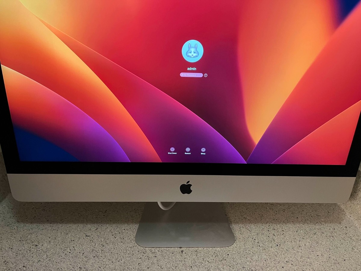 iMac 27 inch 5K 2017 i7 CPU 16GB Ram Radeon Pro 580 (8GB) 3TB SSD