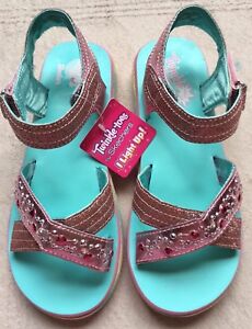 skechers sandals size 4