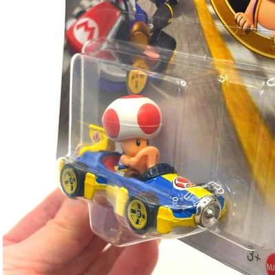 NEW Mattel HDB35 Hot Wheels Mario Kart 1:64 TOAD Mach 8 Diecast Car - Image 1 of 4