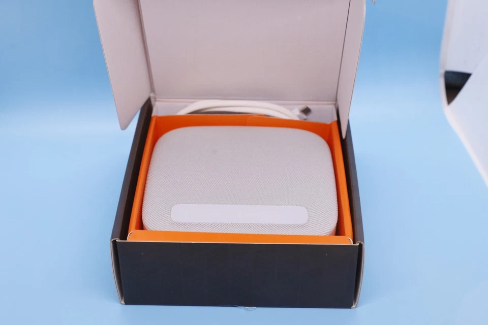 J5Create USB-C 4k Docking Station | 8 in 1 Functions | Retail $139.99 - Image 3 of 4