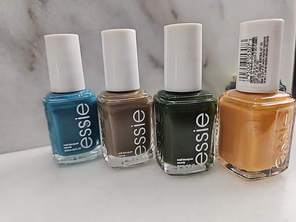 Lote de 7 Esmaltes de Uñas Essie #1764-1744-1754-1761-1742-1758-757. Foto 2 de 4