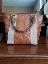 Lovely Mulberry Bag with Original Dust Bag In Excellent Condition. Pre-Owned