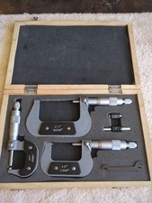 Vintage Set Of 0"-3" Outside MicroMeters In Wood Case Read