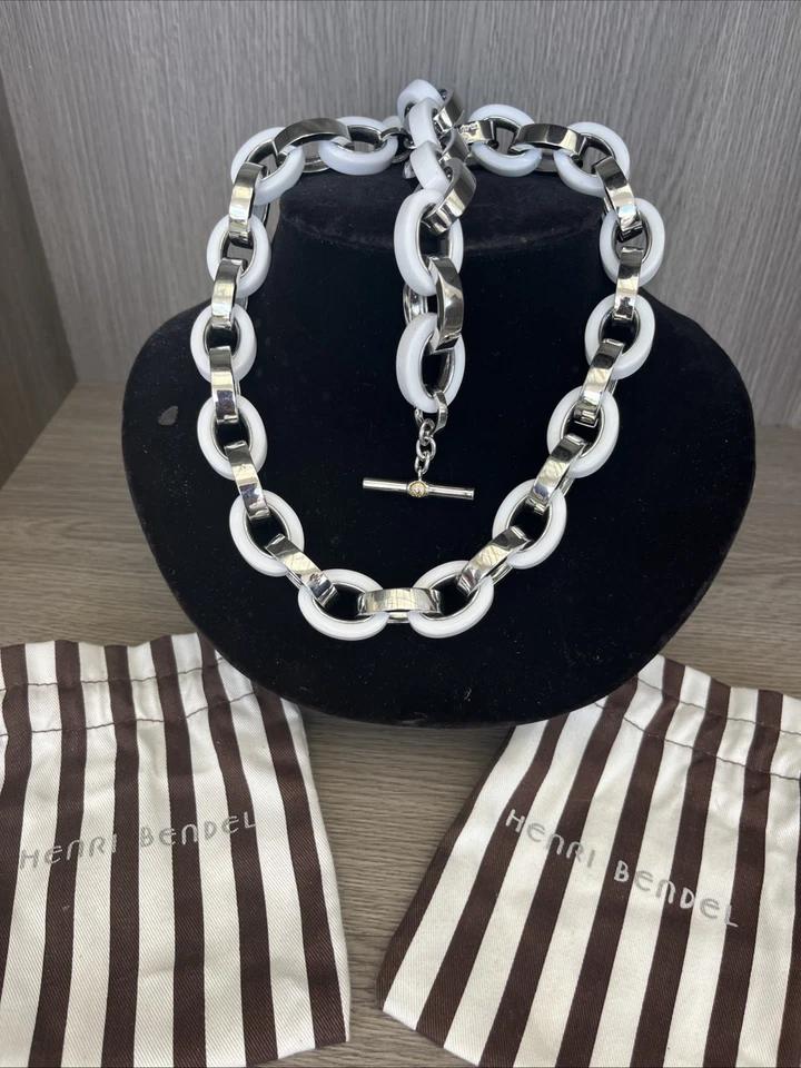 Henri Bendel Cadena Gruesa Collar Pulsera Conjunto IMPRESIONANTE PIEZA LLAMATIVA Blanco