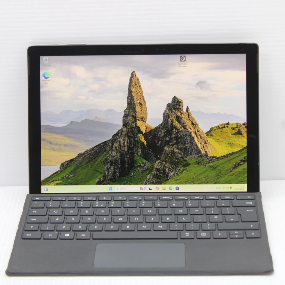 Microsoft Surface Pro 7 12.5 in Intel i5 1035G4 8GB RAM 256GB SSD Windows 11 Pro - Image 2 of 4