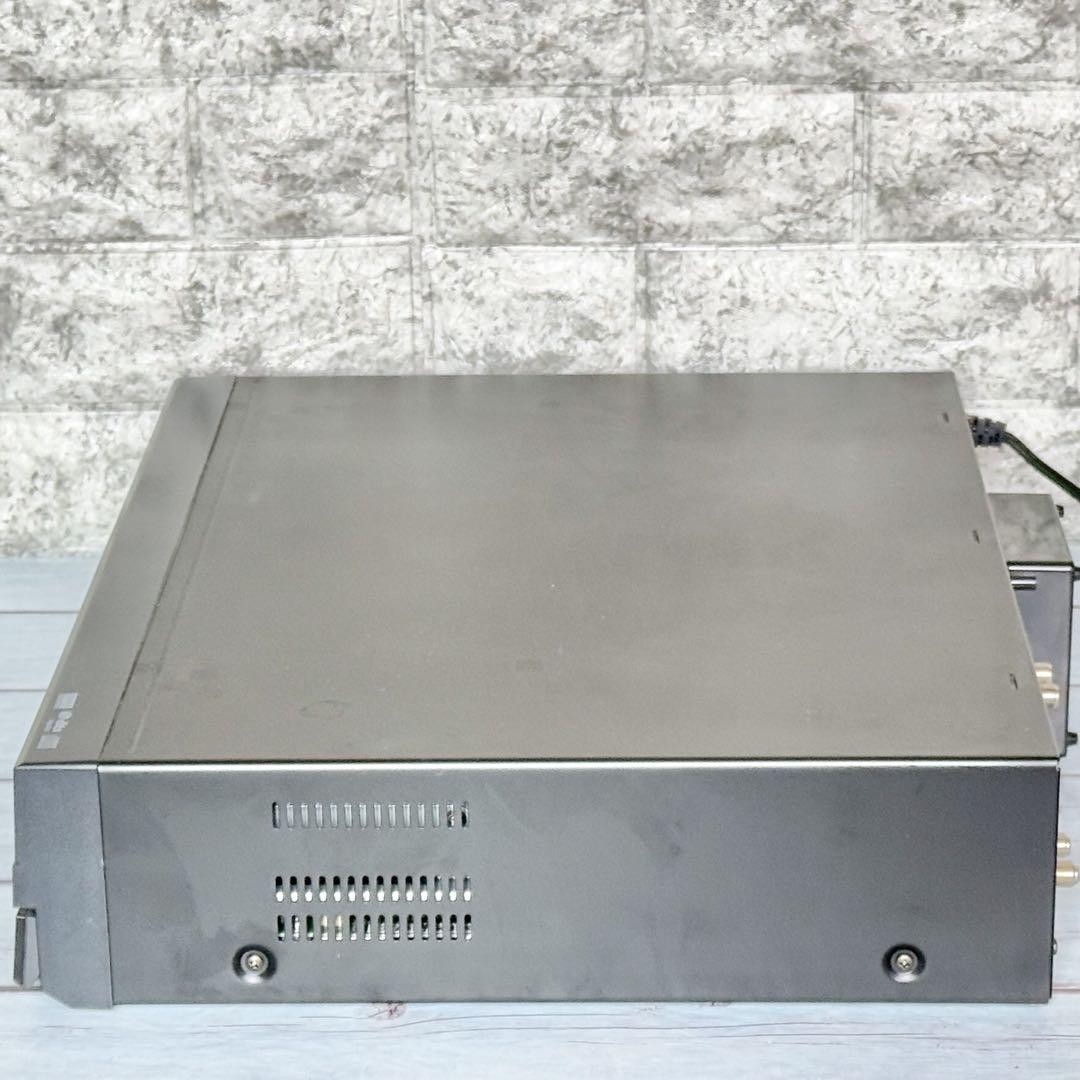 Toshiba Vardia Rd-W301 Hdd Vhs Dvd Recorder Combo Player Hdd